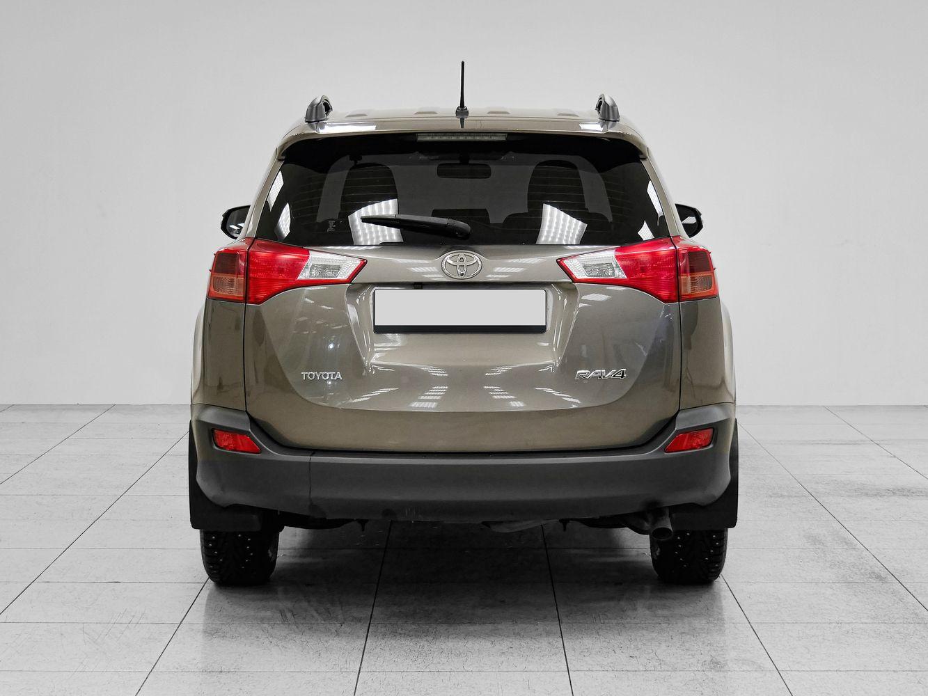 Toyota RAV4, 2014