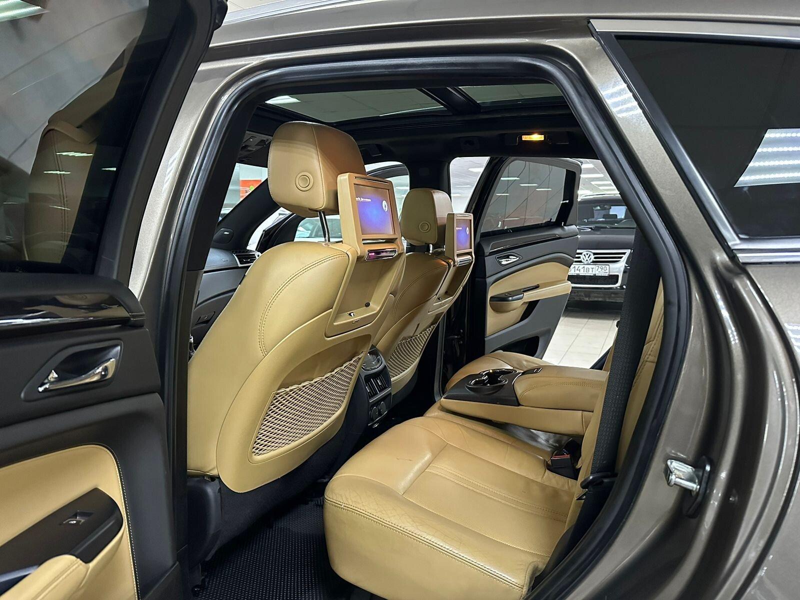 Cadillac SRX