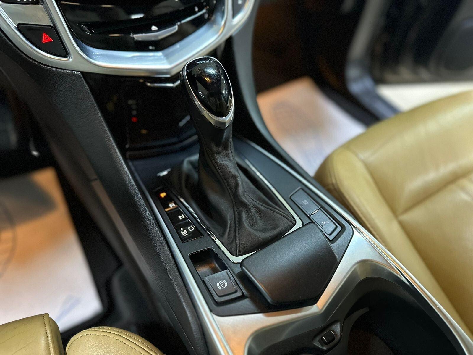 Cadillac SRX