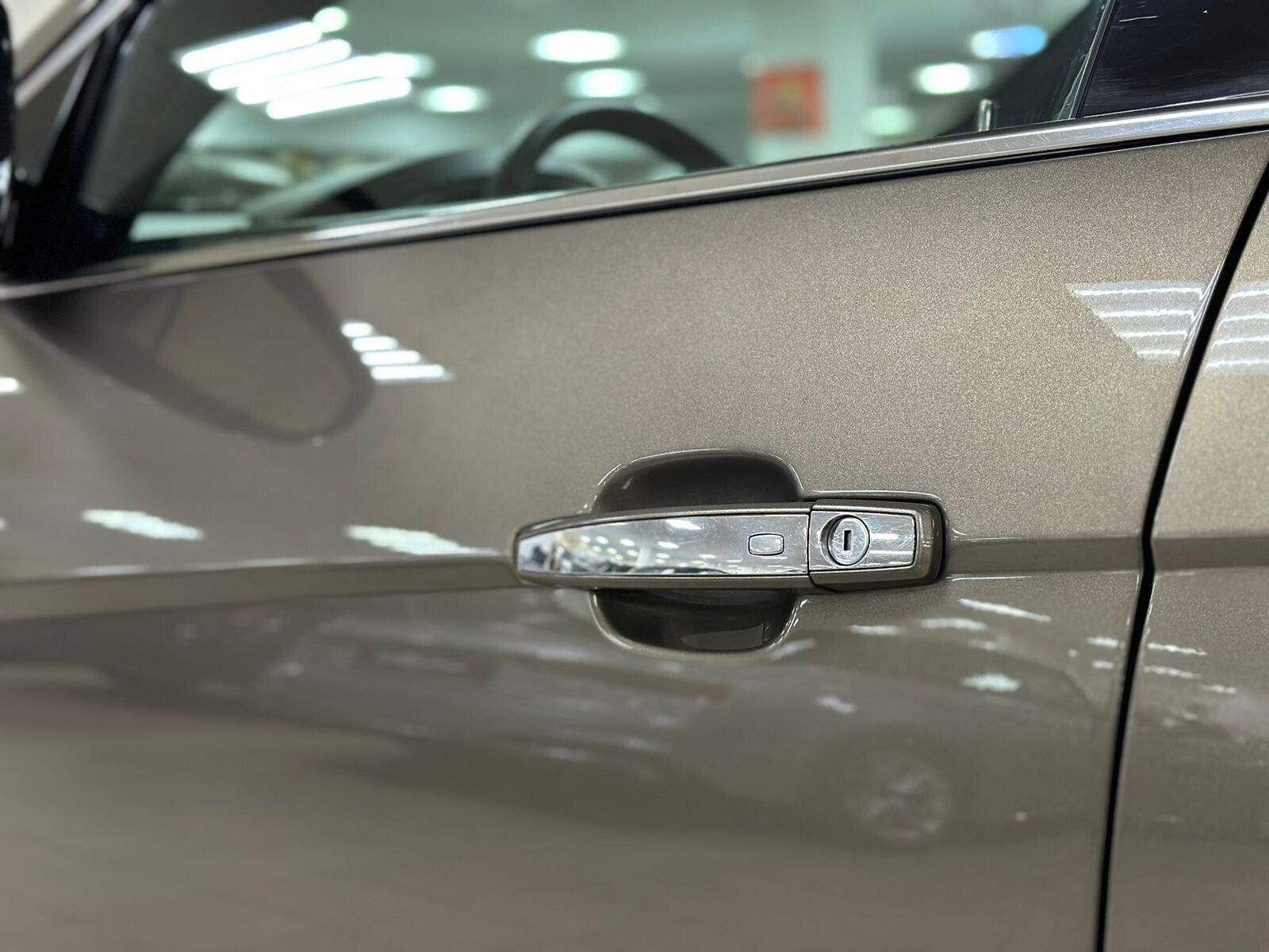 Cadillac SRX