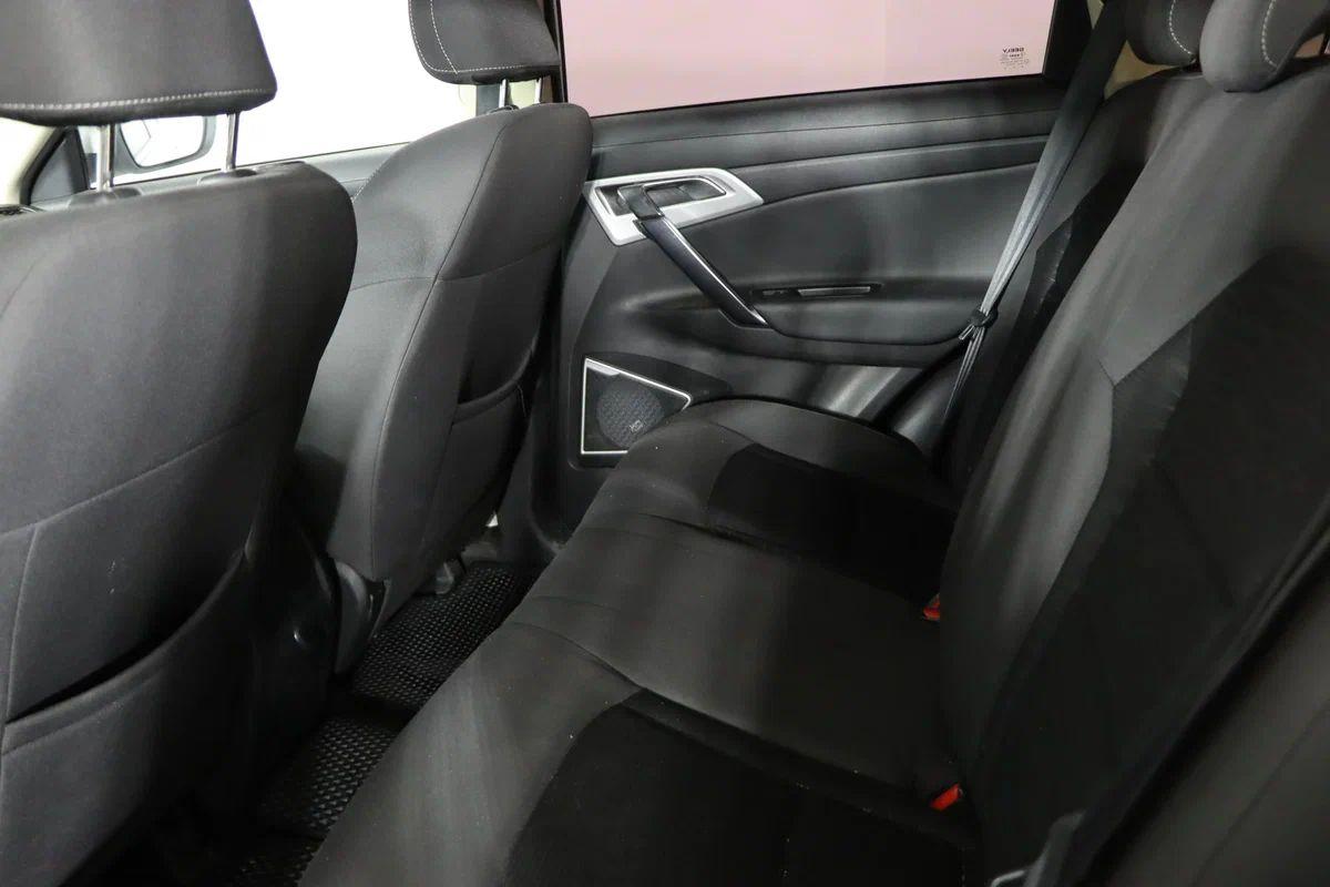 фото автомобиля 7