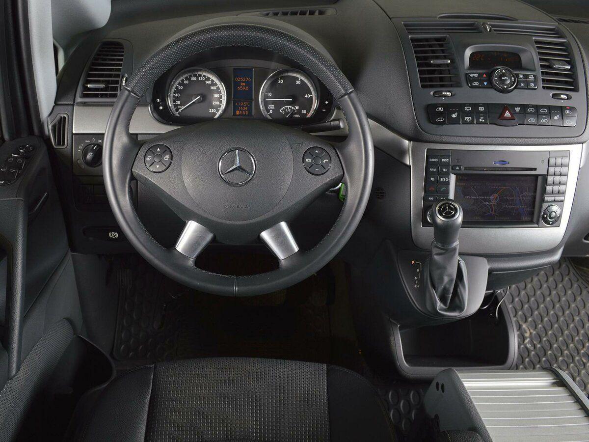 Mercedes-Benz Viano, 2012