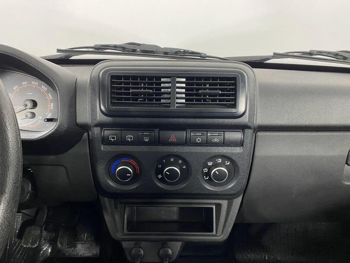 фото автомобиля 7