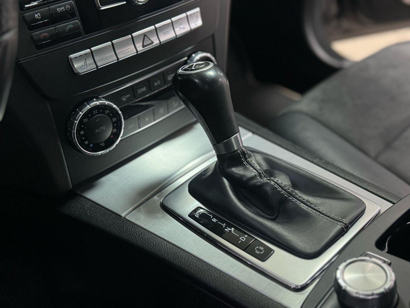 Mercedes-Benz C-Класс
