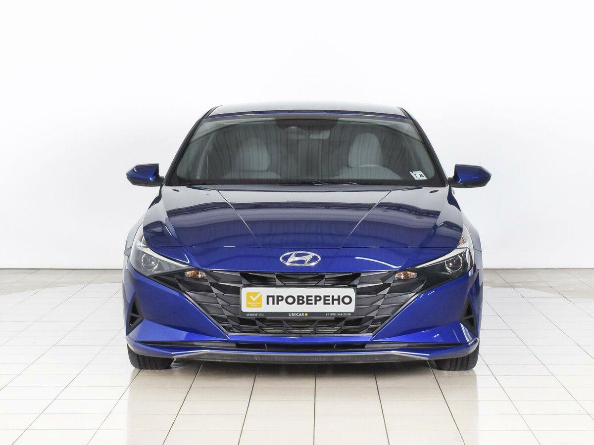 Hyundai Elantra, 2022