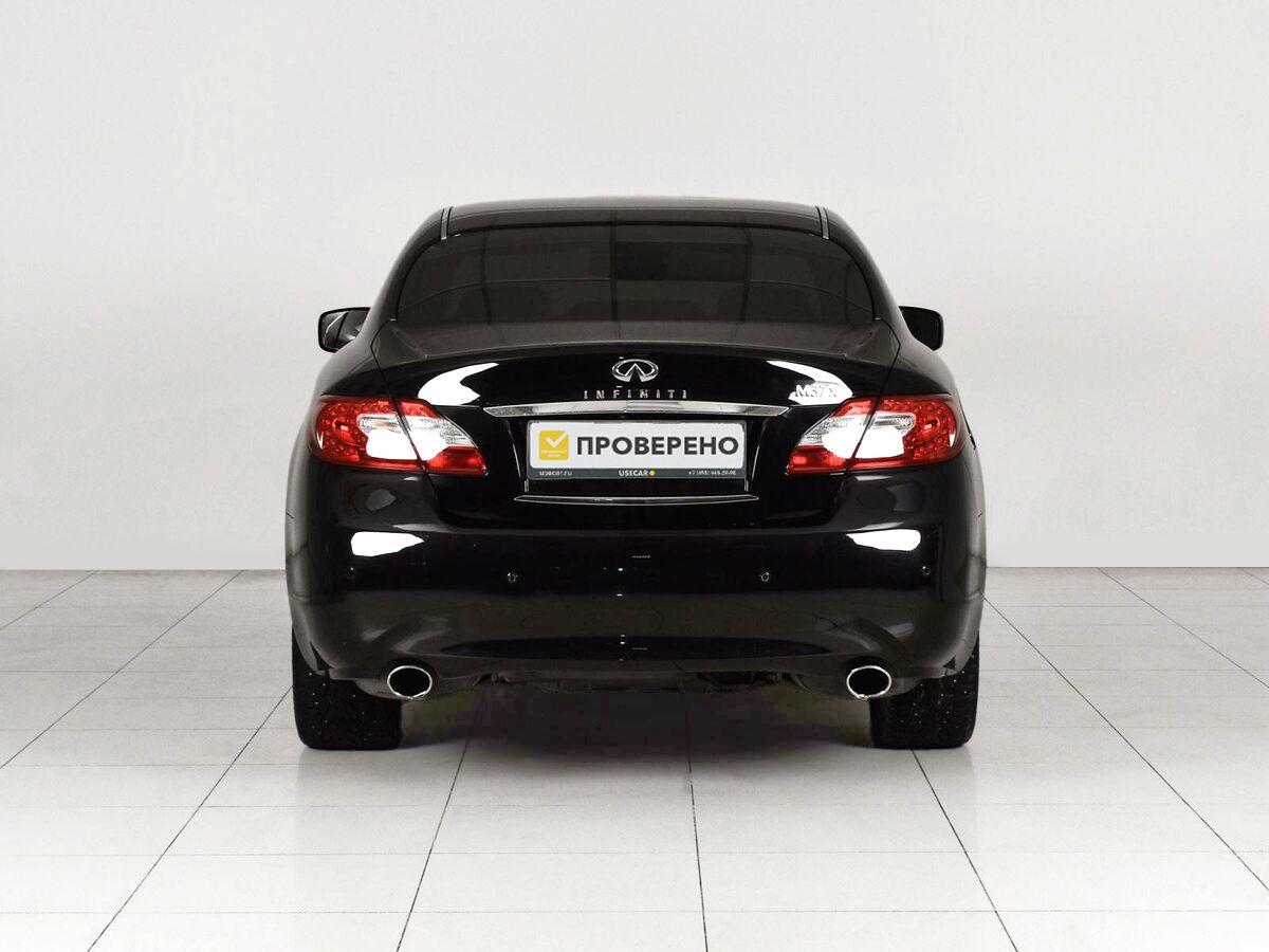 Infiniti M, 2012