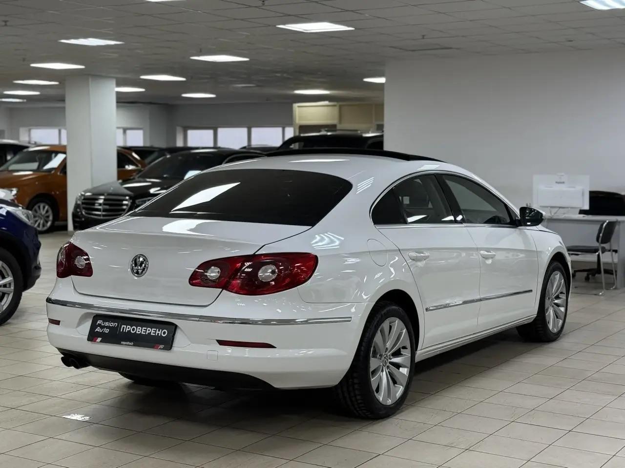 Volkswagen Passat CC