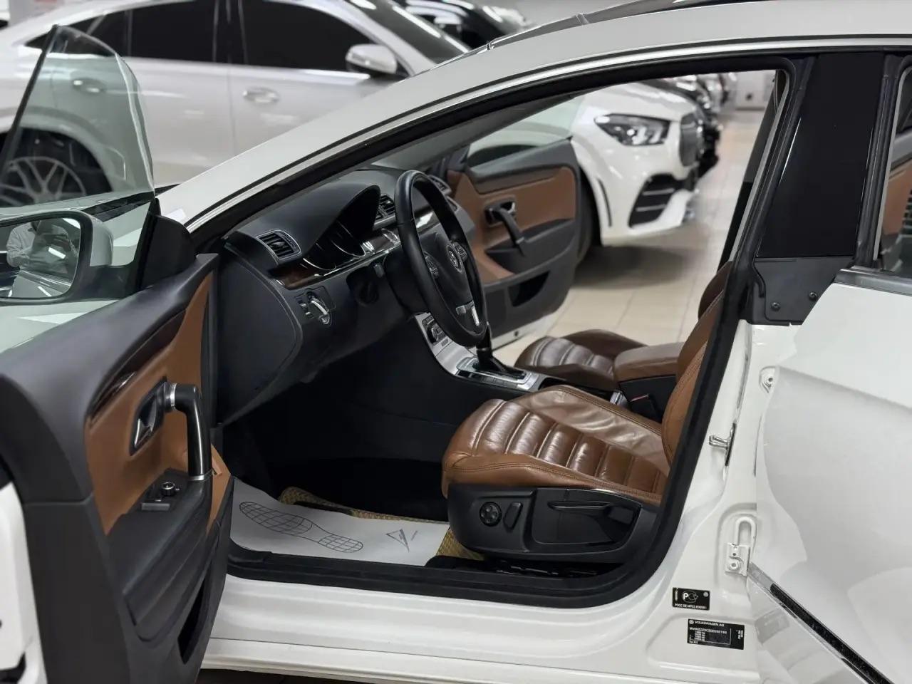 Volkswagen Passat CC