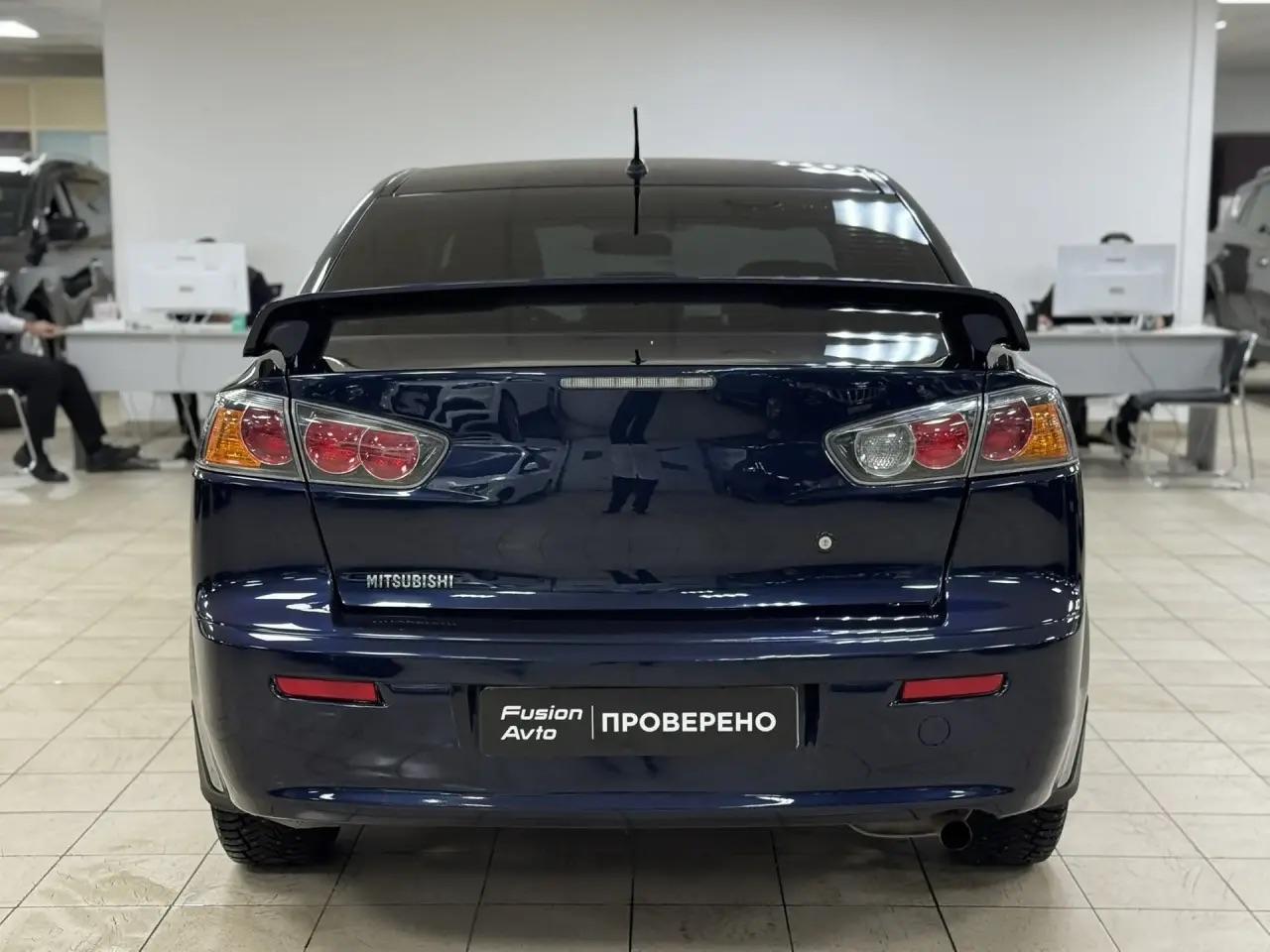 Mitsubishi Lancer