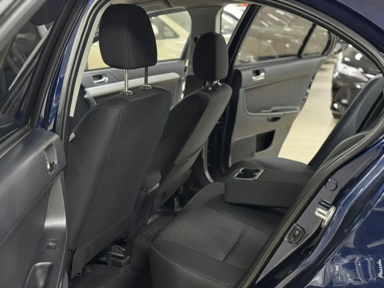 Mitsubishi Lancer