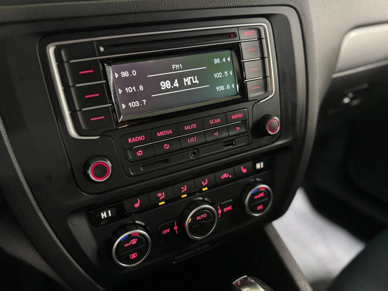 Volkswagen Jetta