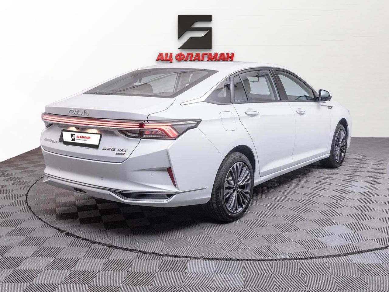 фото автомобиля 1