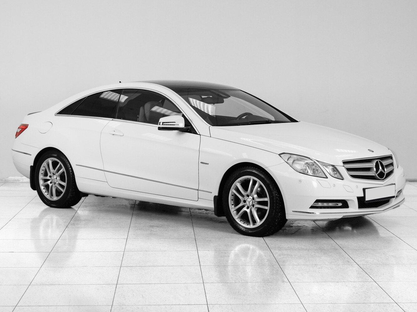 Mercedes-Benz E-Класс 2011