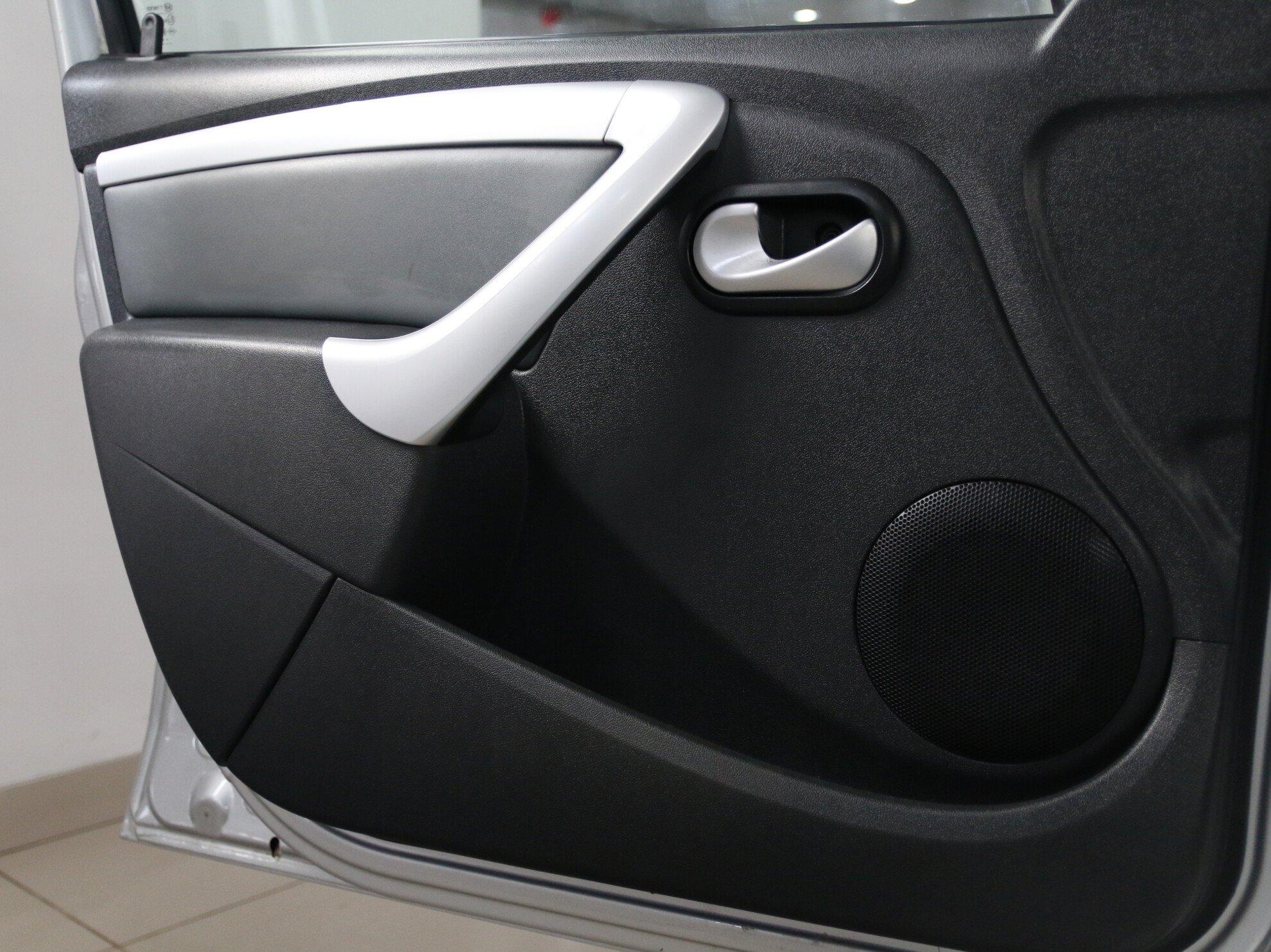 фото автомобиля 10