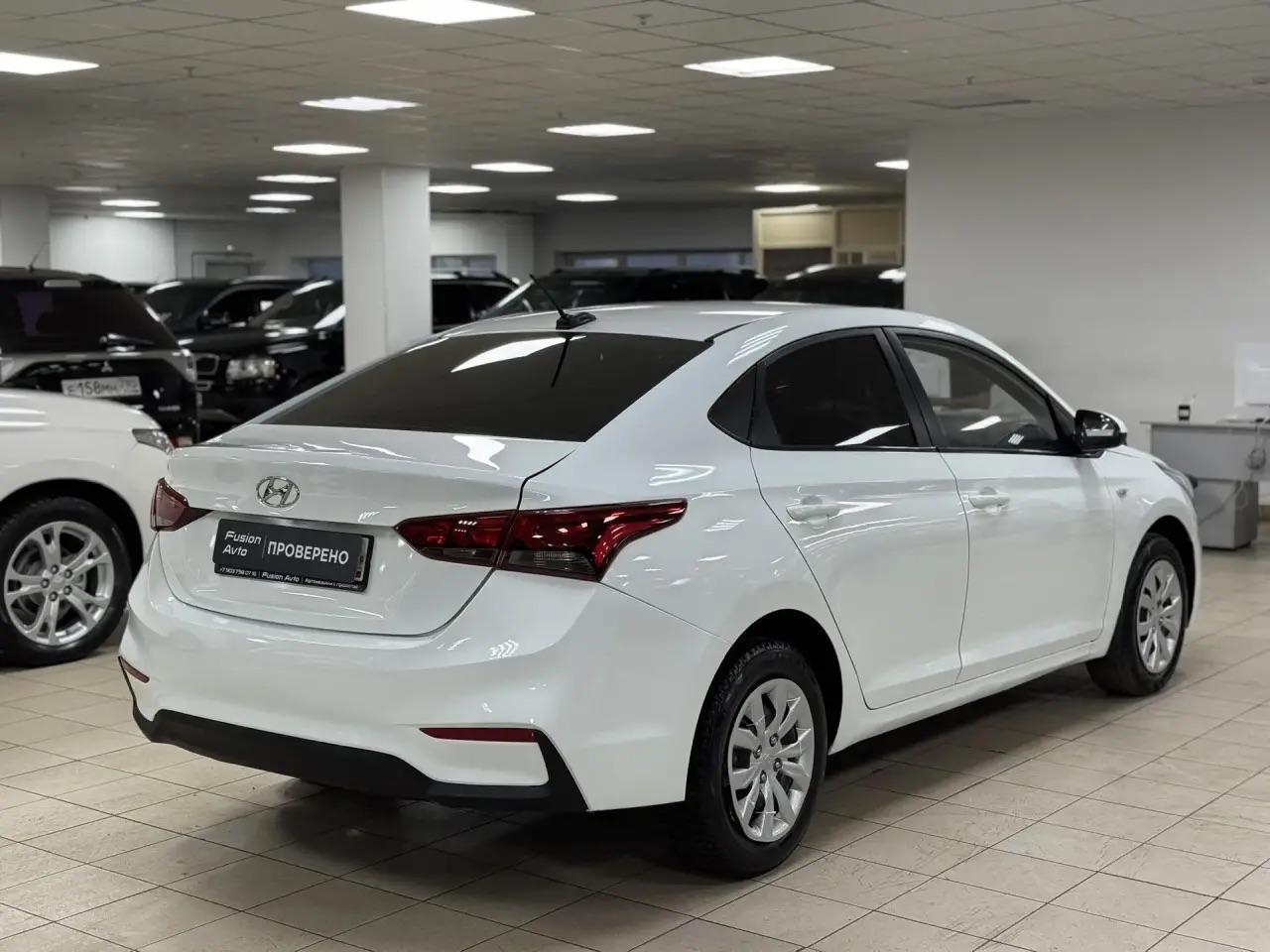 Hyundai Solaris