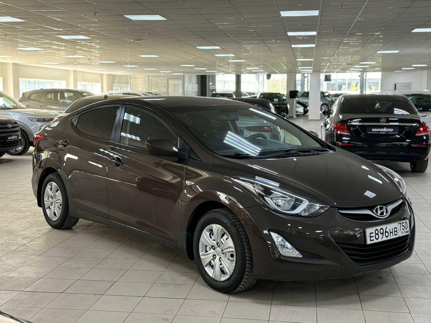 Hyundai Elantra