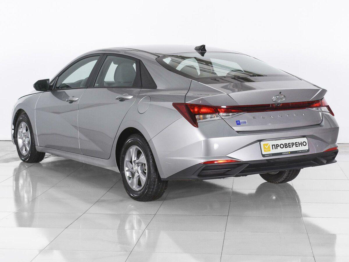 Hyundai Elantra, 2021