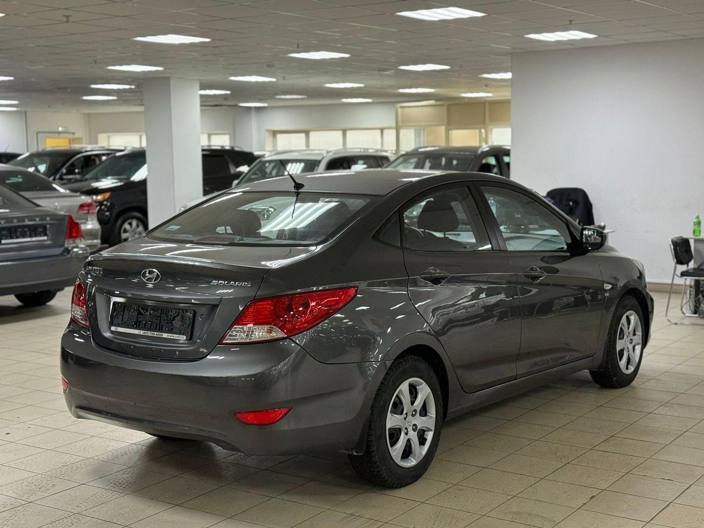Hyundai Solaris