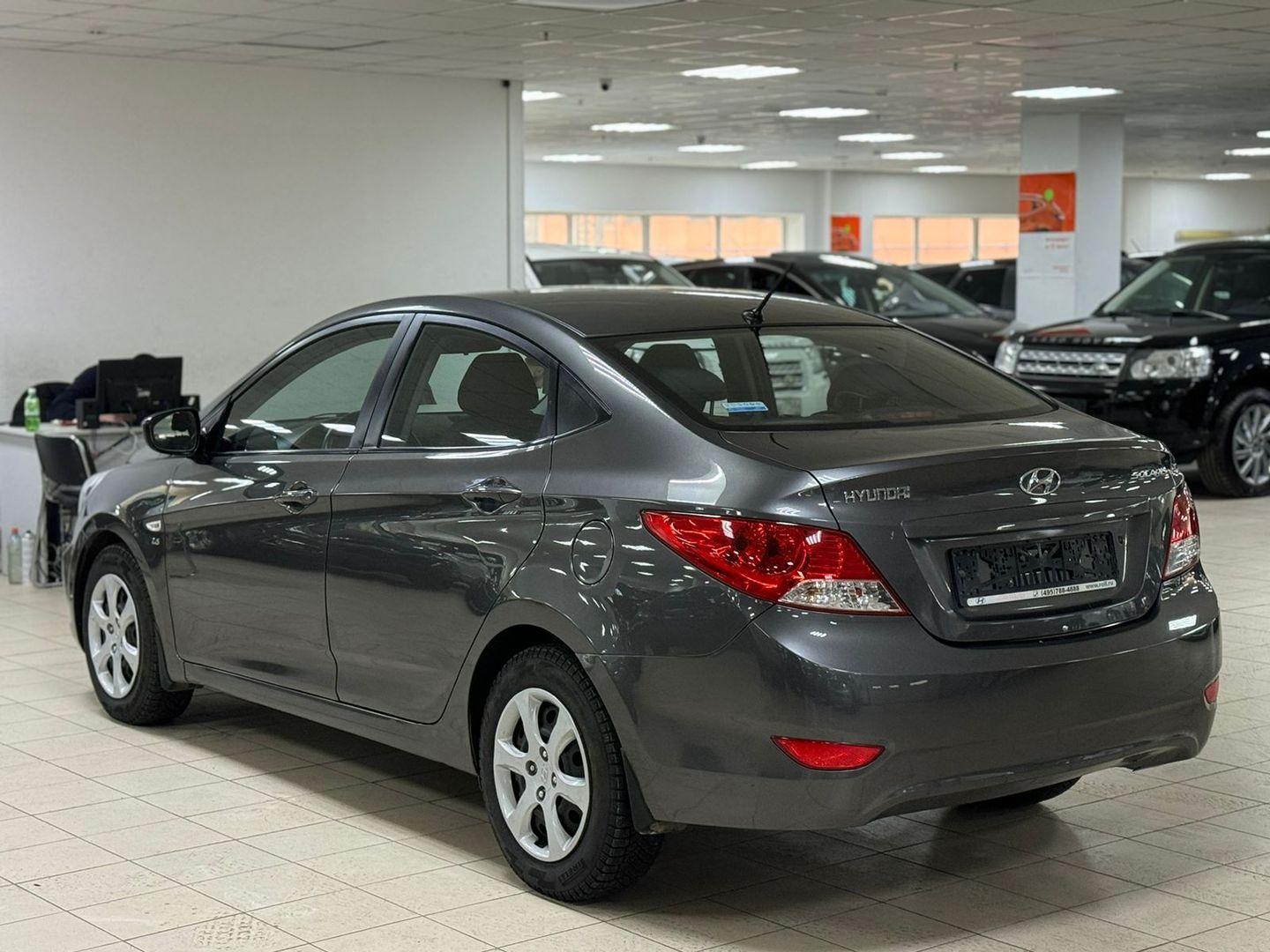 Hyundai Solaris