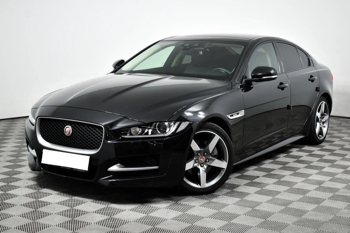 Jaguar XE 2018