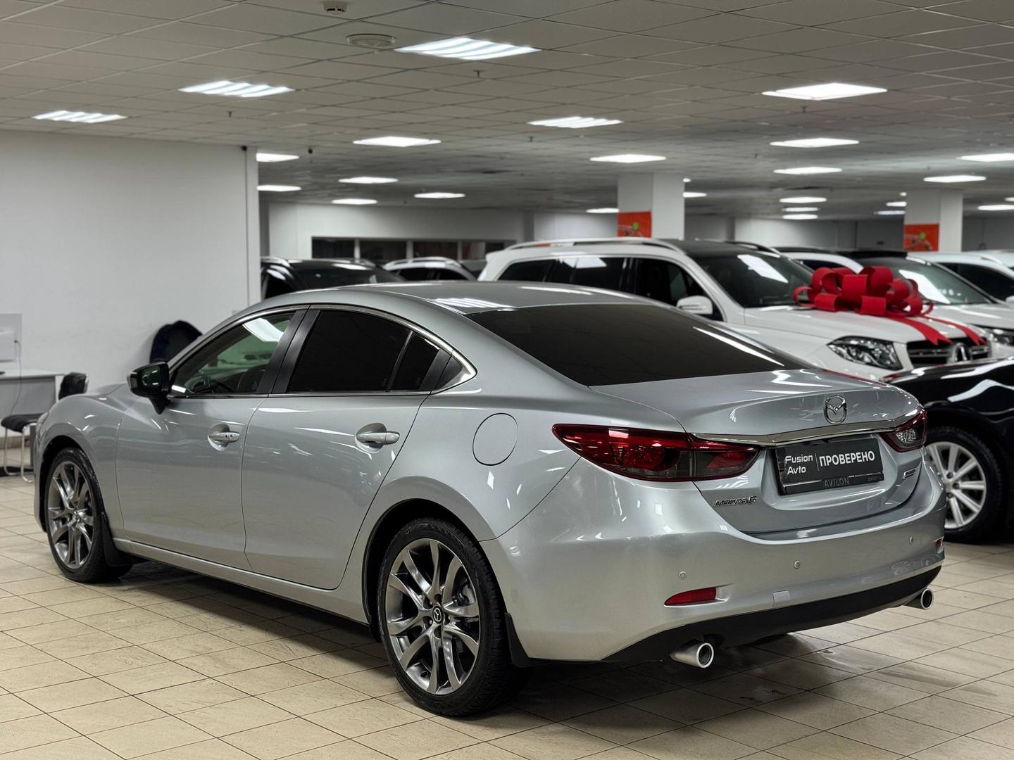 Mazda 6