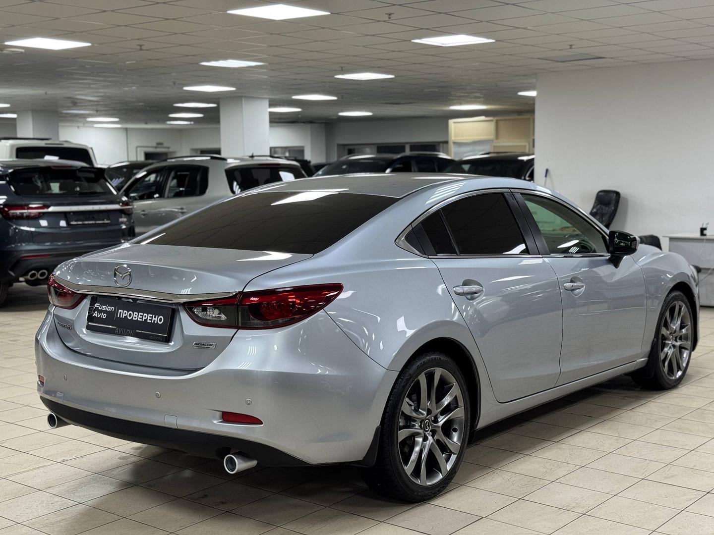 Mazda 6