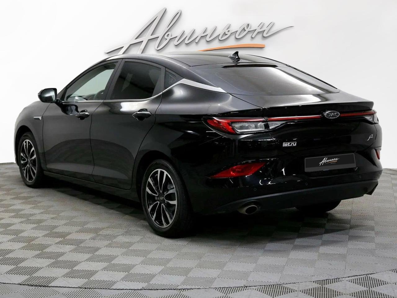 фото автомобиля 3