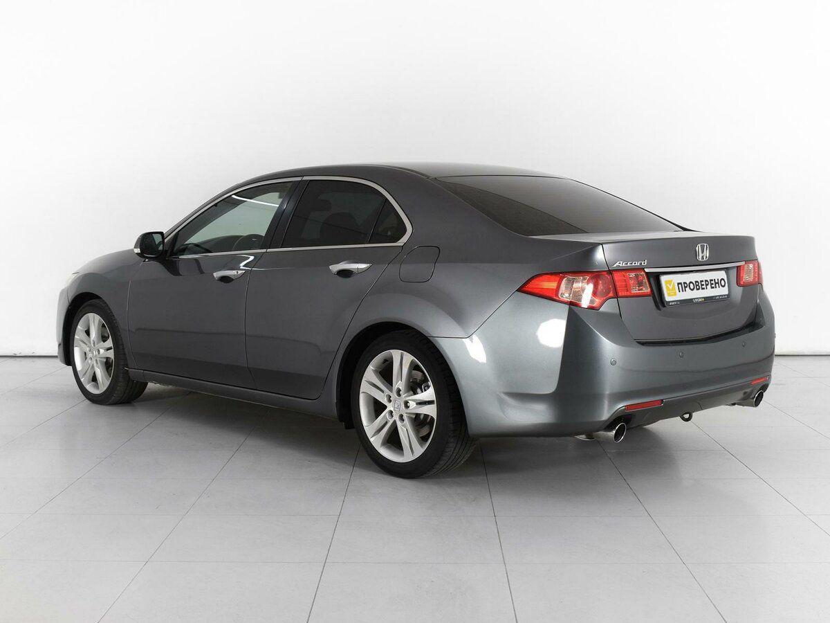 Honda Accord, 2011