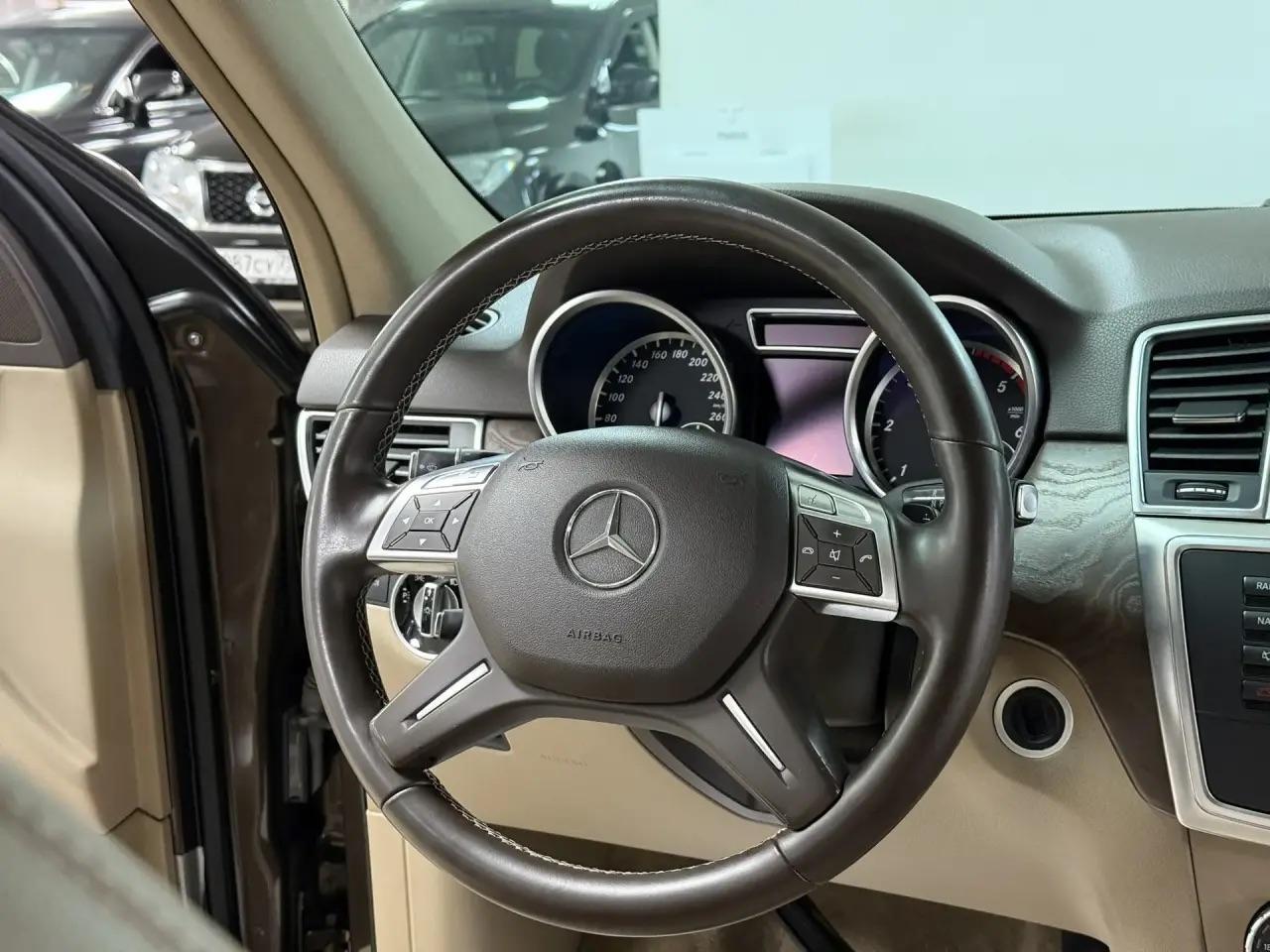 Mercedes-Benz M-Класс