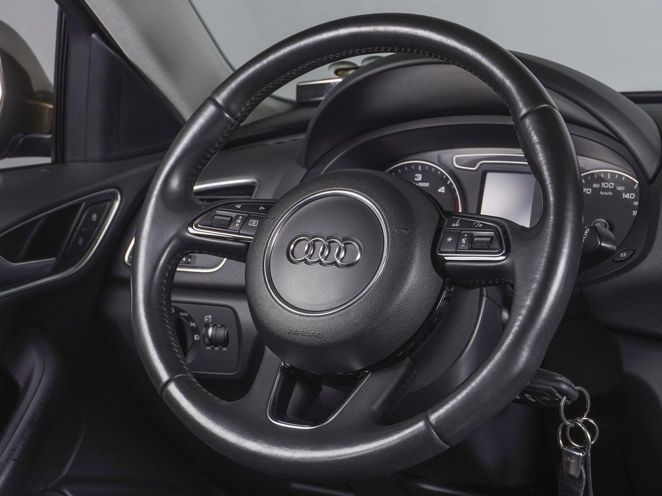 Audi Q3, 2012