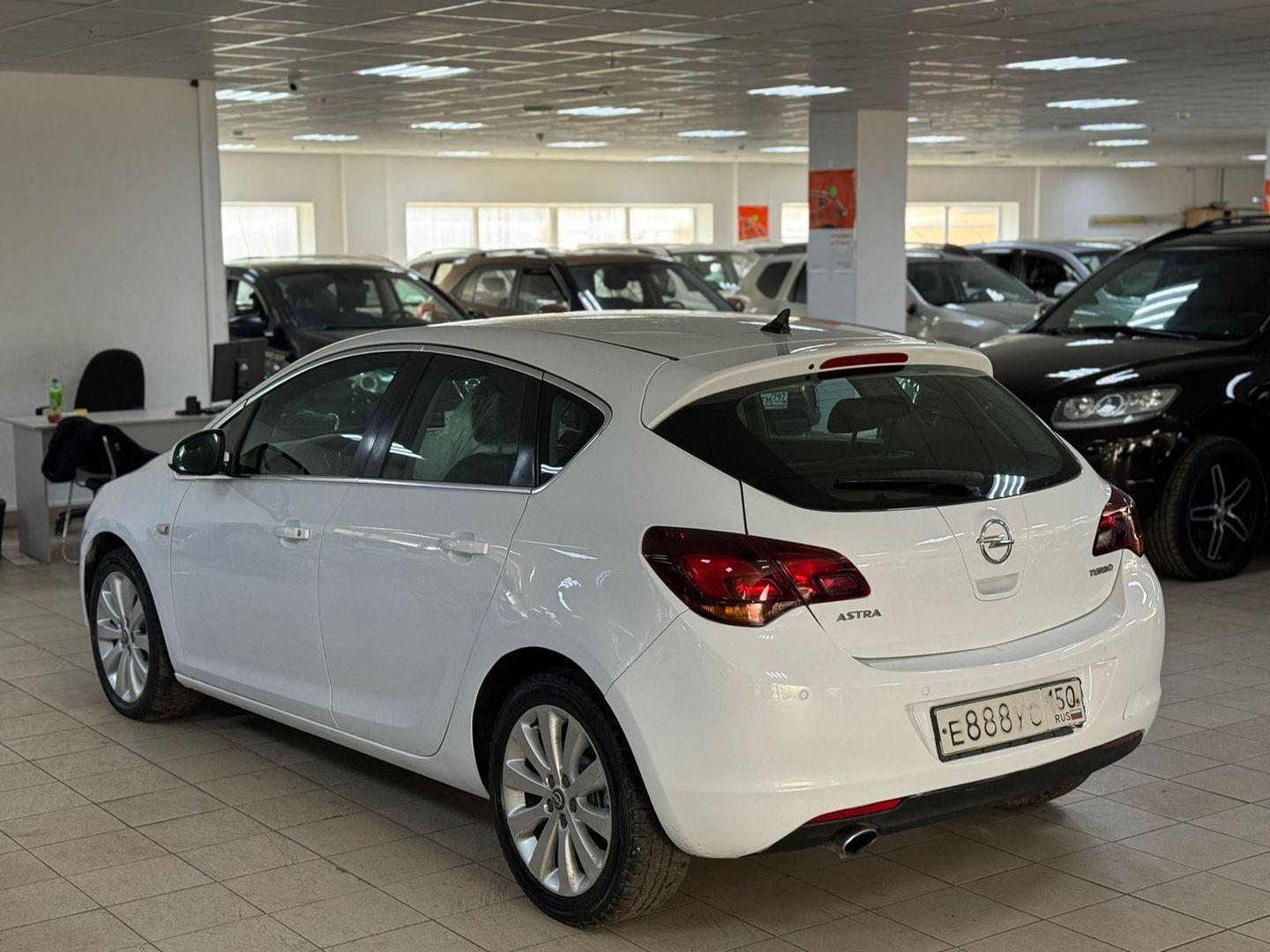 Opel Astra