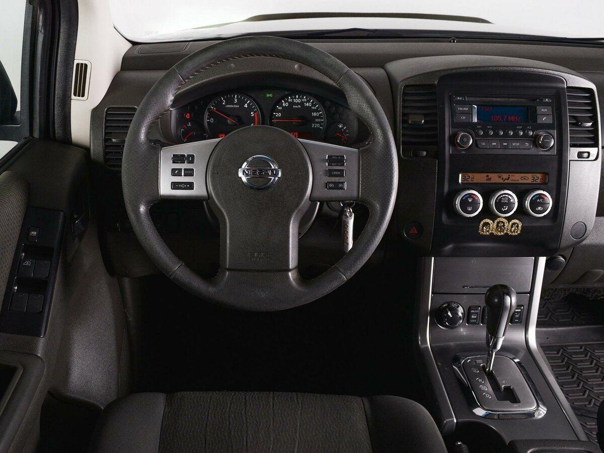 Nissan Navara (Frontier), 2012