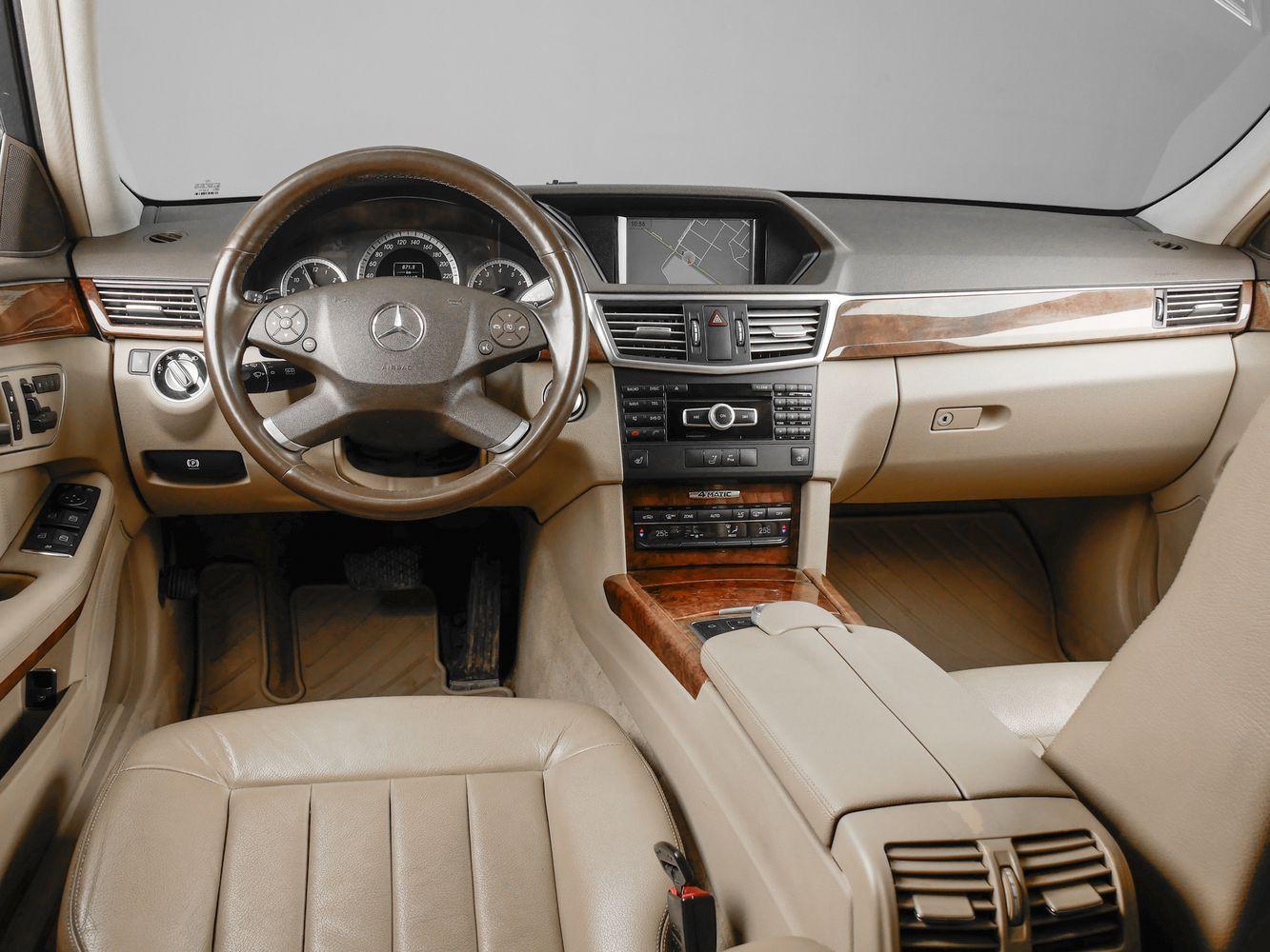 Mercedes-Benz E-Класс, 2013