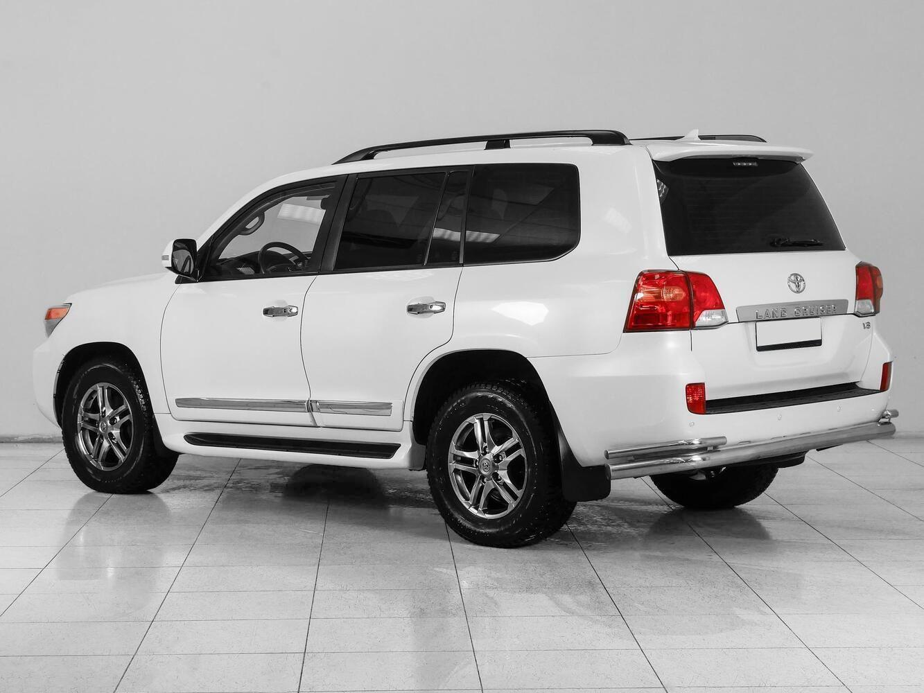 Toyota Land Cruiser, 2014