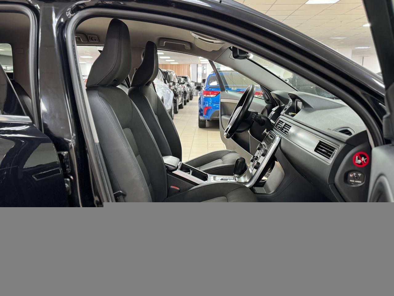 Volvo XC70