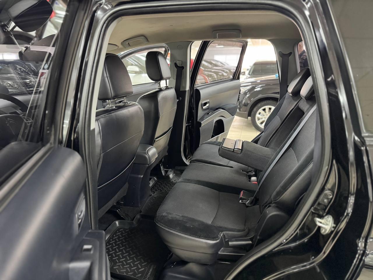 Citroen C-Crosser