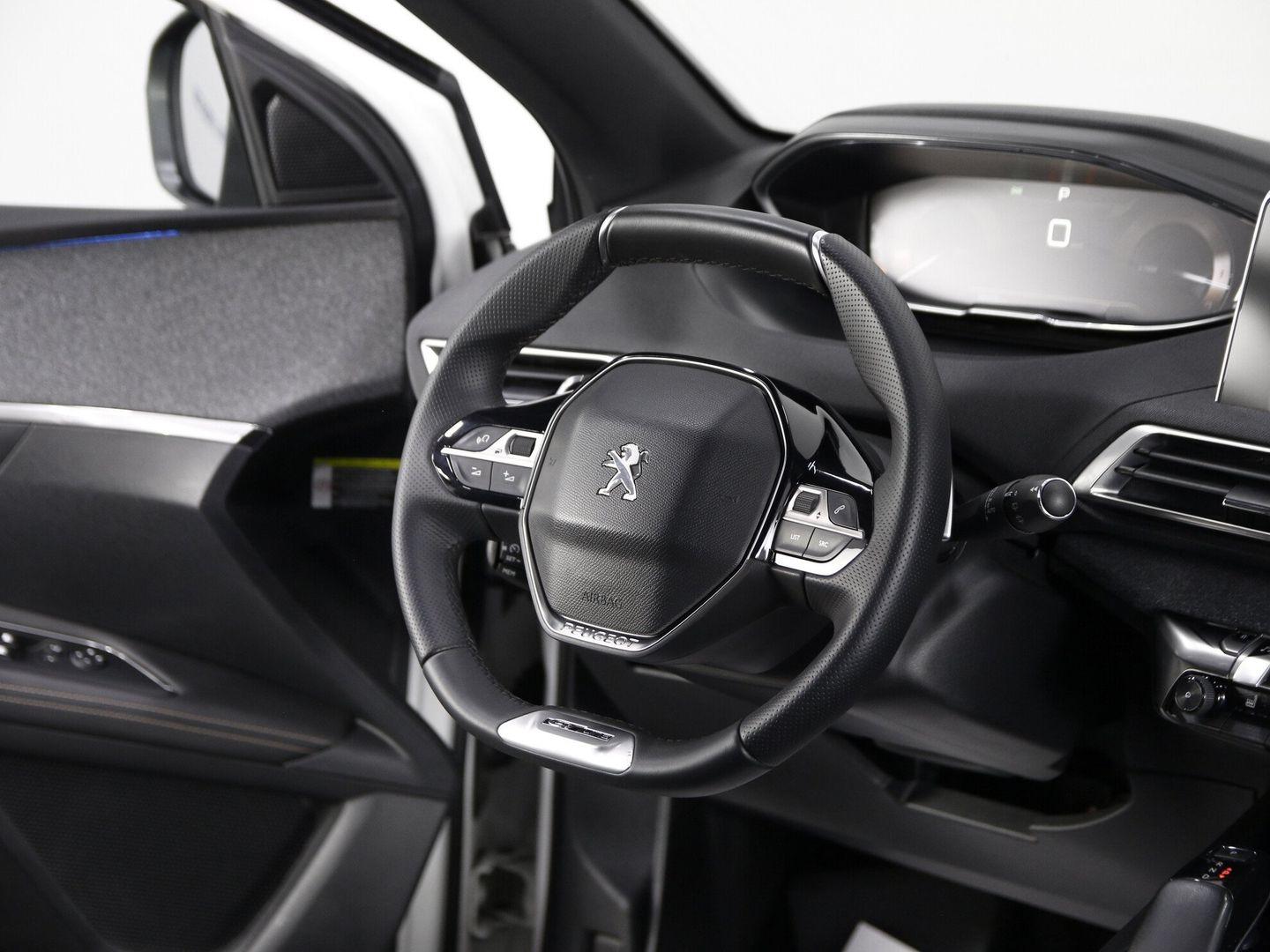 фото автомобиля 11
