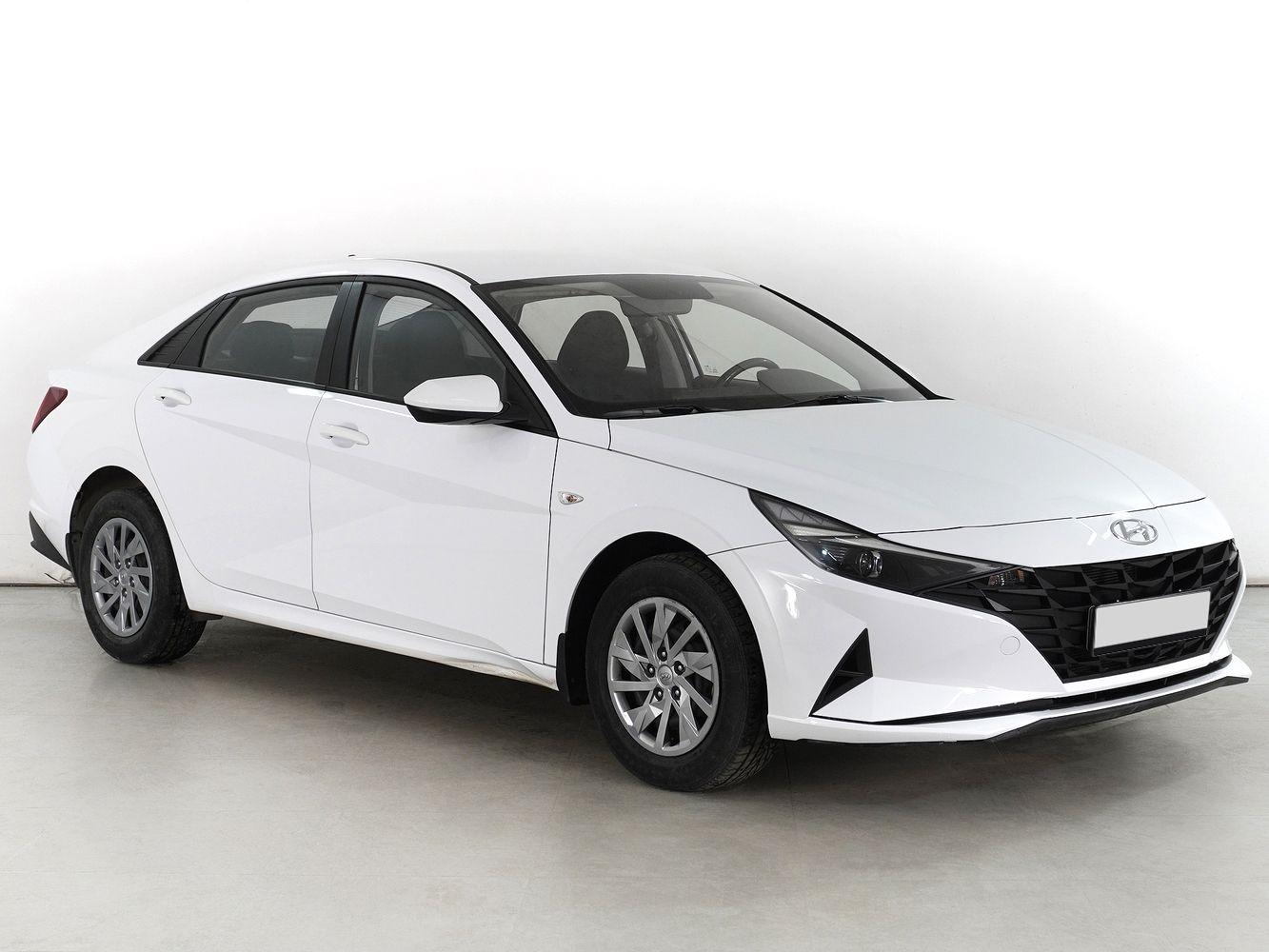 Hyundai Elantra 2023