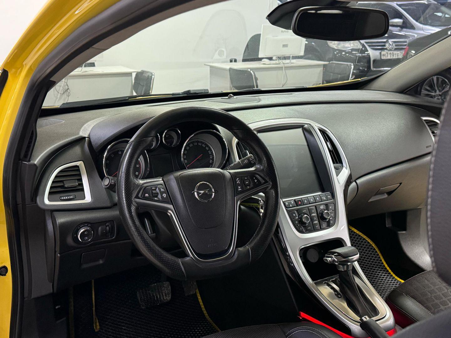 Opel Astra