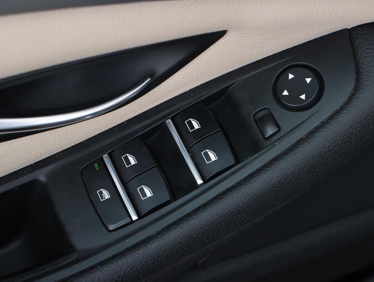фото автомобиля 10
