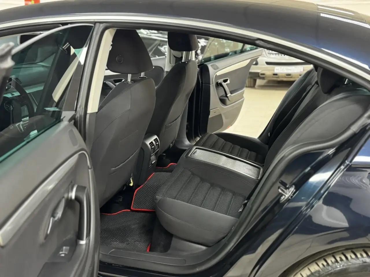 Volkswagen Passat CC