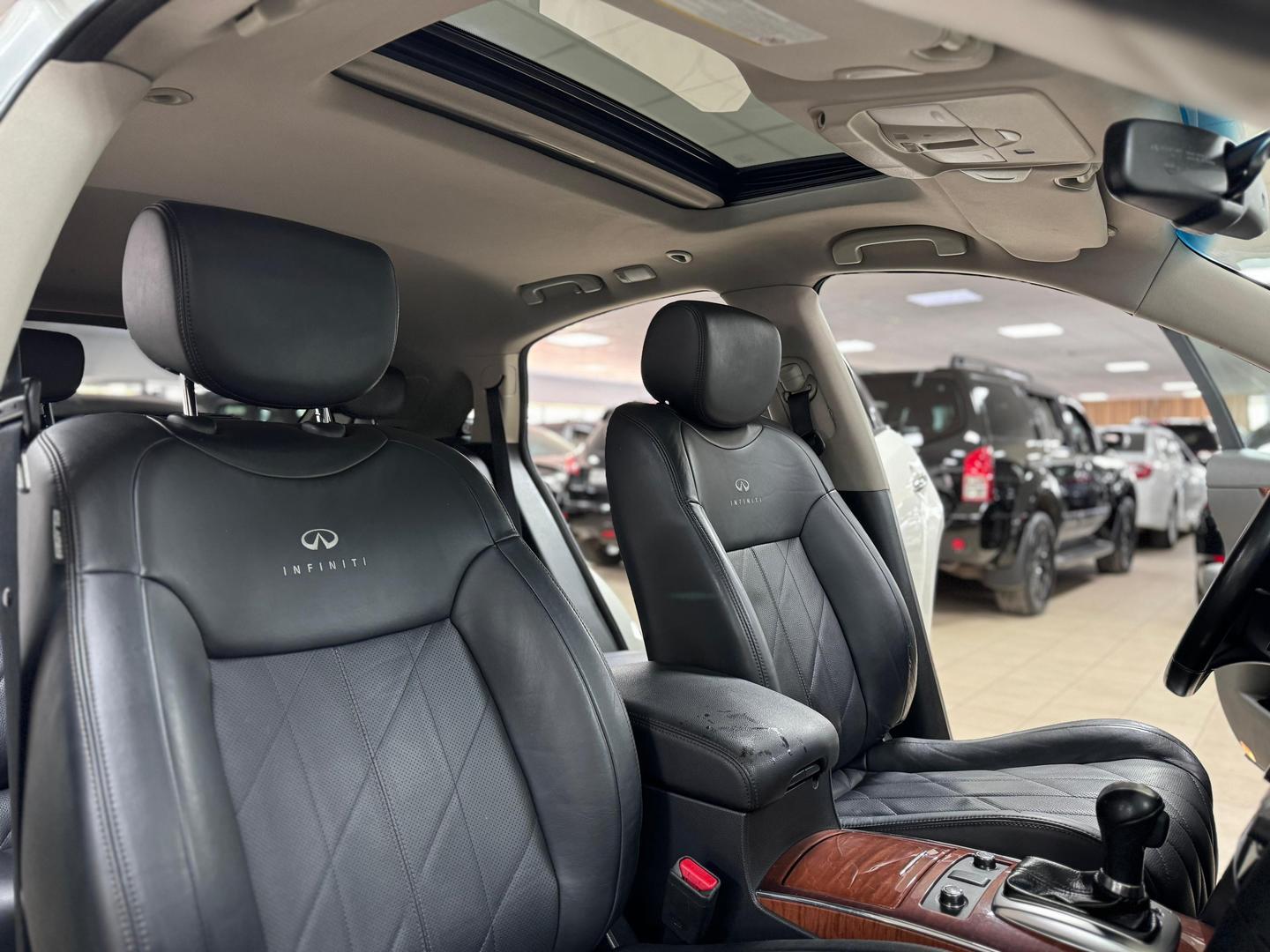 Infiniti FX