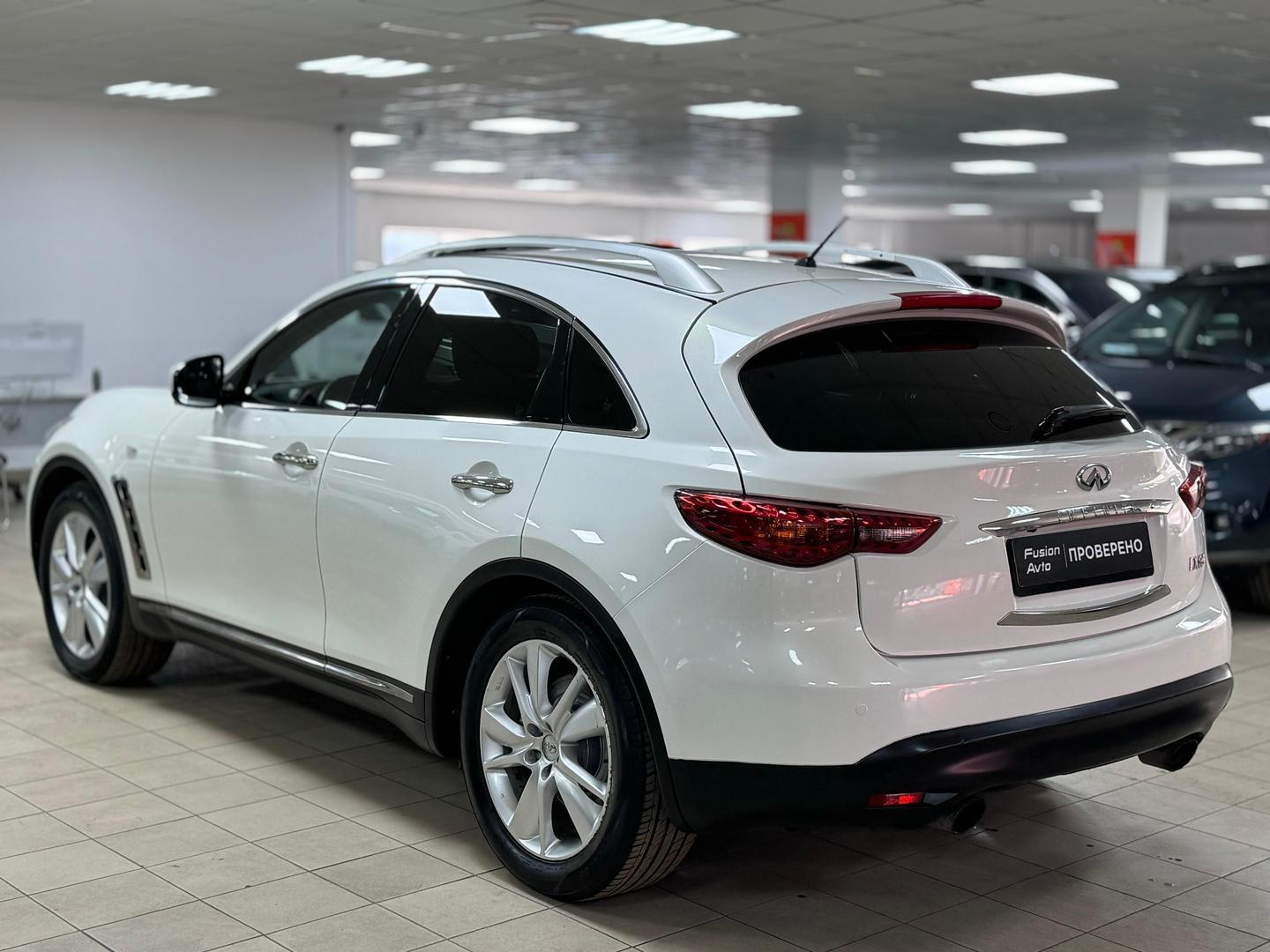 Infiniti FX