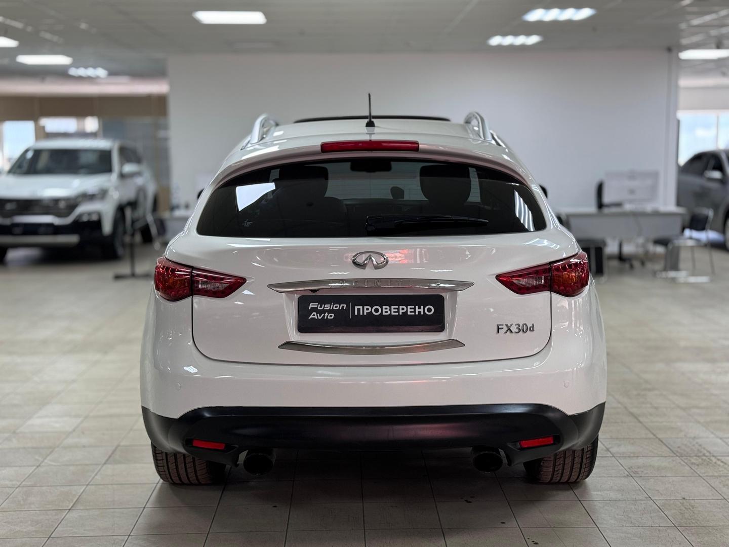 Infiniti FX