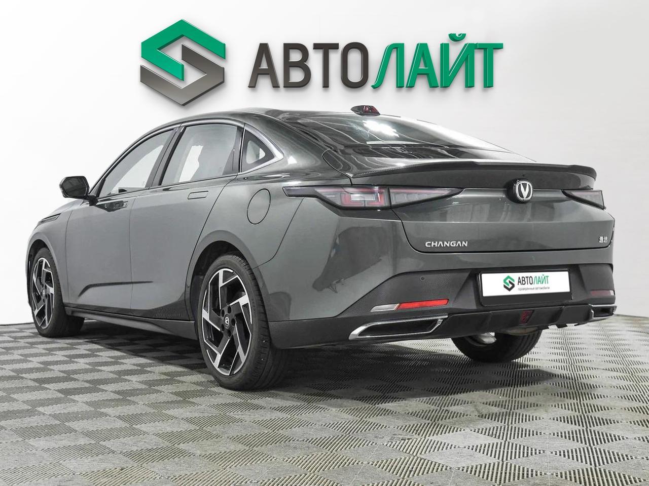 фото автомобиля 3