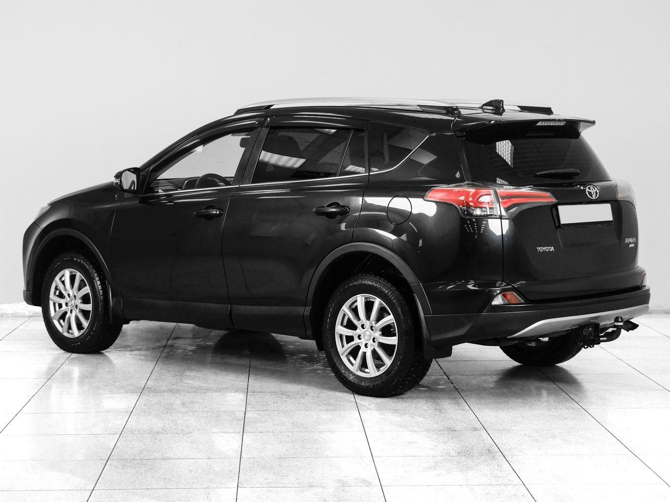 Toyota RAV4, 2017
