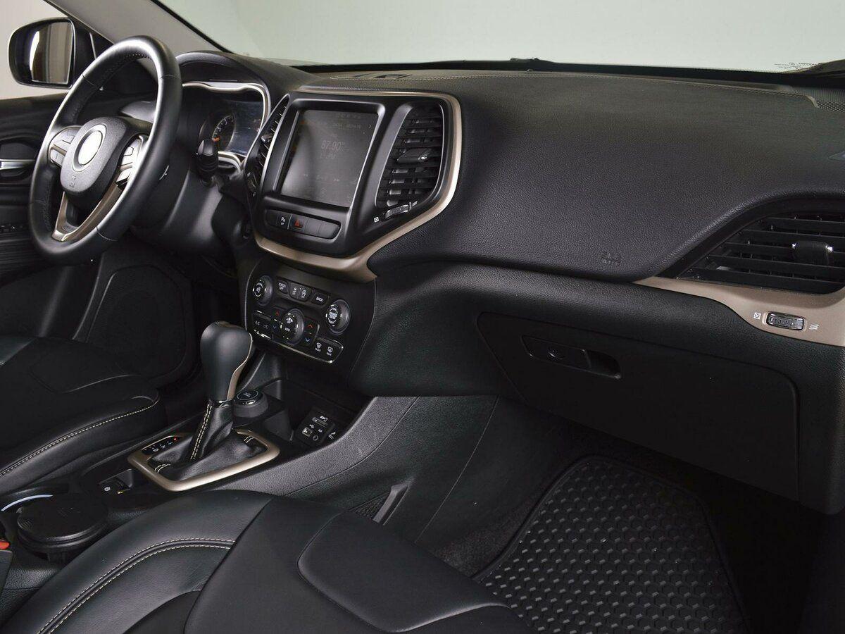 Jeep Cherokee, 2018