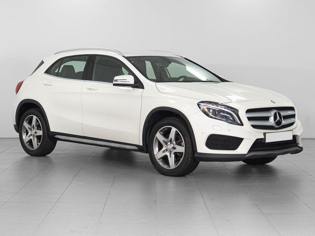 Mercedes-Benz GLA 2015