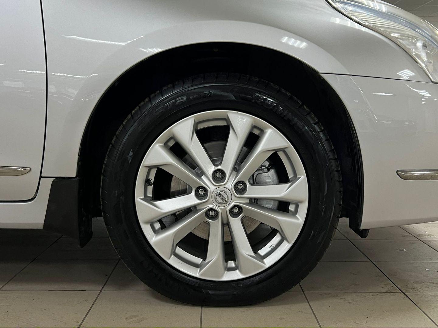 Nissan Teana