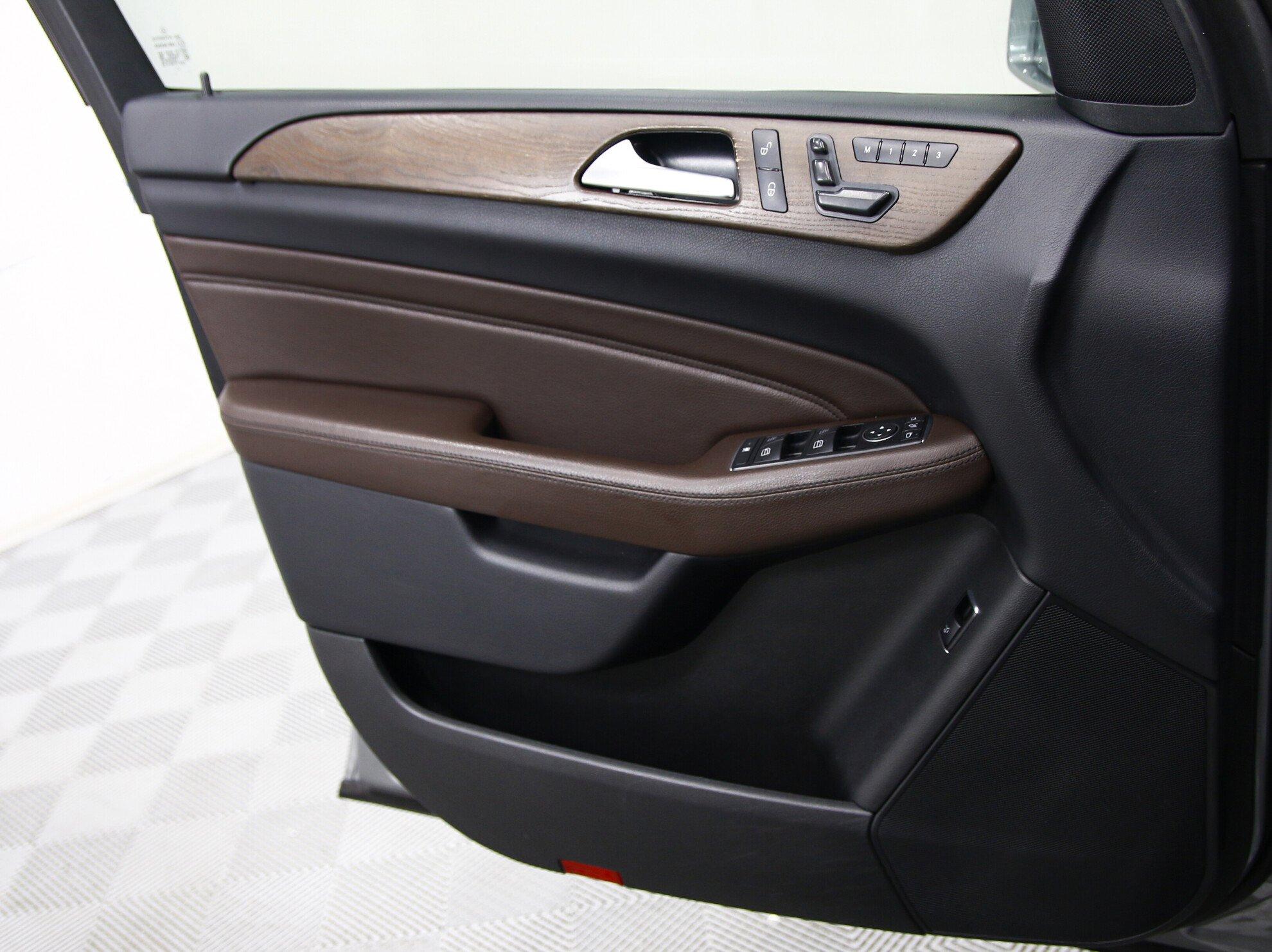 фото автомобиля 12